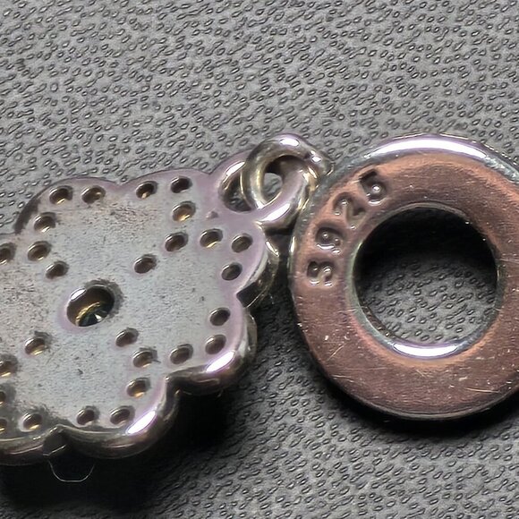 Silver 925 Clover Charm Pendant With Green CZs & Heart‎ Accents - Picture 3 of 4